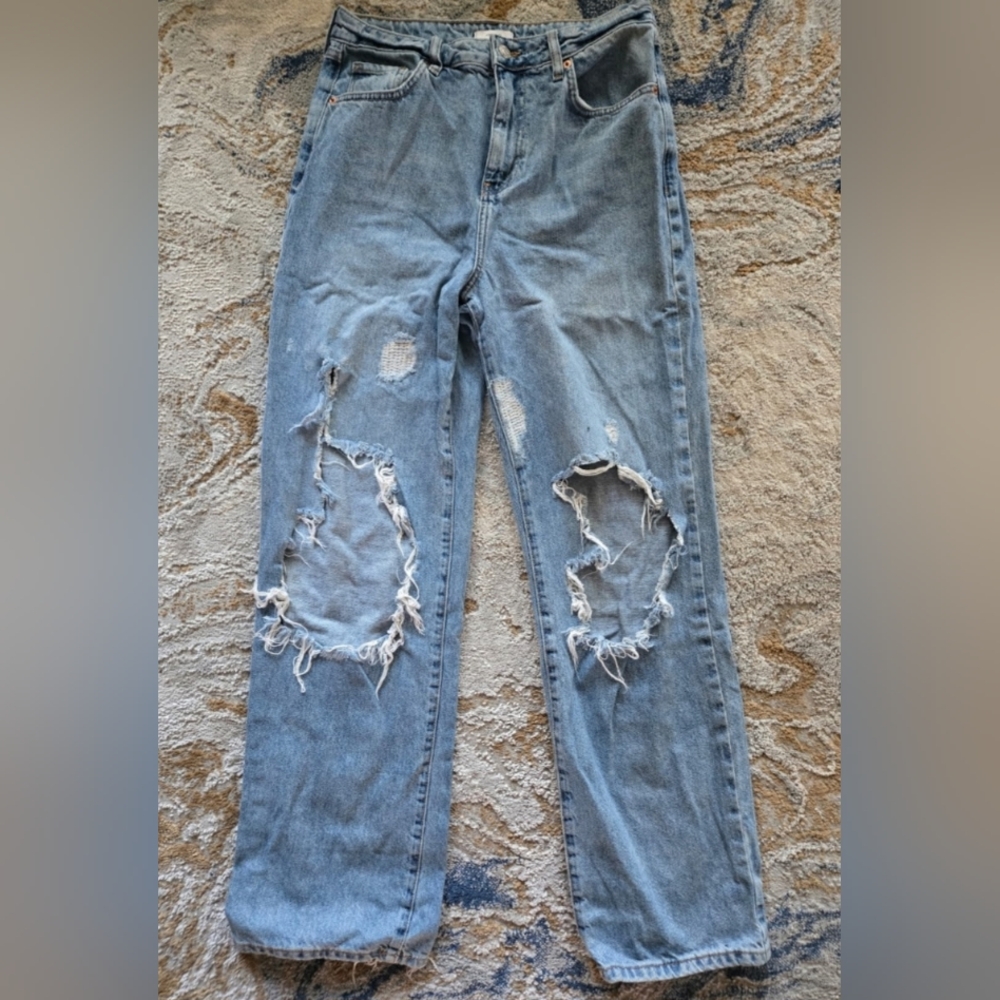Forever 21 Light Blue Ripped Straight Leg Jeans